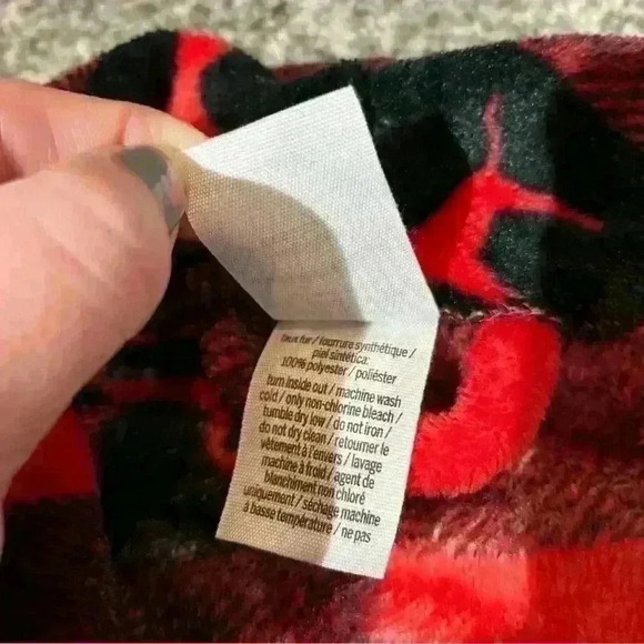 Victoria’s Secret Pink Buffalo Plaid Dog Logo Plush Bath Robe Black Red Sz XS/S - Picture 4 of 8